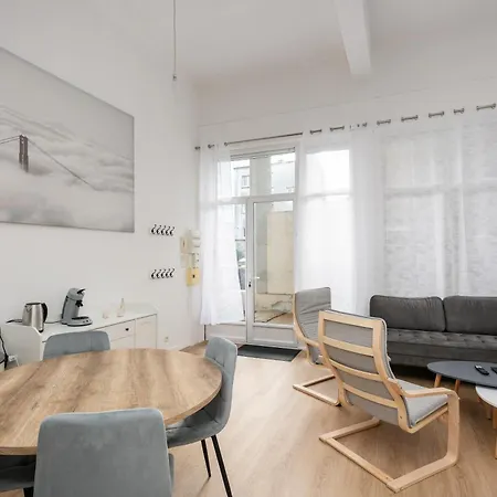 公寓 Duplex Au Calme A Deux Pas Du Centre-ville Avec Parking Privatif Et Terrasse *